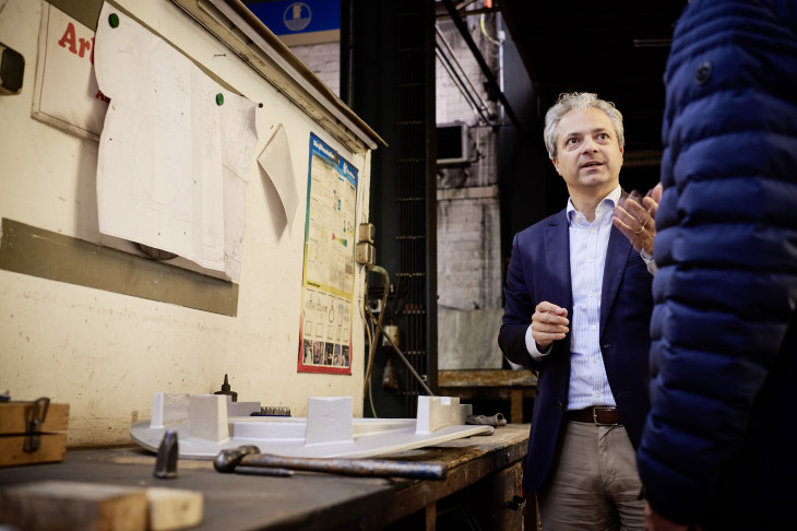 "Ich glaube, dass Gemeinschaftsprojekte, bei denen wir unsere jeweiligen Stärken zusammenführen, enorm wichtig für die Zukunft sind."
Foto: Hereon/ Christian Schmid Henning Fehrmann im Gespräch