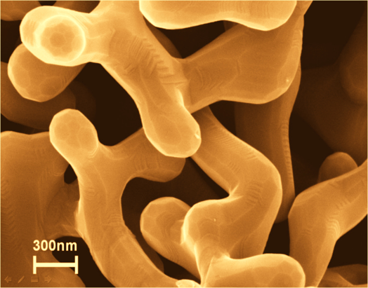 Nanoporöses Gold könnte als Sensor dienen. Foto: HZG Nanoporöses Gold
